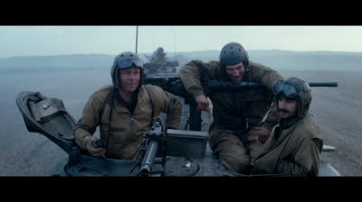 Corações de Ferro - Dublado (2015)