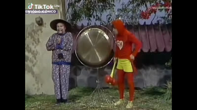 Bruce lee x chapolin