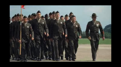 Nascido para Matar - Dublado (1987)