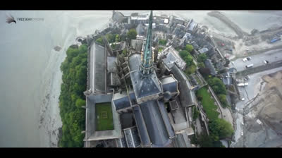 Le Mont St Michel en Drone