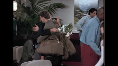 friends 2×01 Una fidanzata per Ross