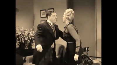 Pobre e Indefensa Mujer