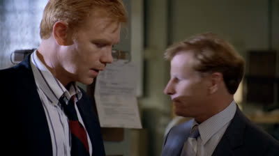 NYPD Blue - saison 01 - épisode 12