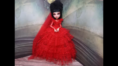 I MADE STUNNING LYDIA DEETZ FROM BEETLEJUICE DOLL / Monster High Doll Repaint  Suscribete a la casa de la diversion vip