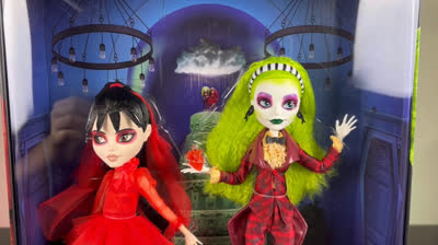 Muñecas Lydia y Beetlejuice de Monster High Skullector Podrás encontrarlas en el link de la descripción del video