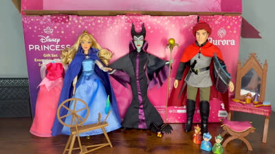 Disney Princess Aurora Classic Doll Gift Set by Disney Store - Sleeping Beauty Unboxing  Podrás encontrar este set en la caja de descripción del video