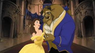 Colección La Bella y la Bestia de Disney Store. Consiguela en el link de la descripción del video