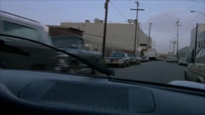 Atraídos pelo perigo (1987)