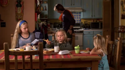 Médium Saison 4 Episode 09 - Jeu macabre (1ère partie)