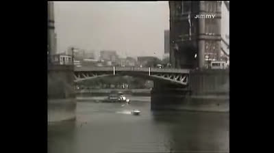 Un uomo in casa (Man about the house) - Sigla di apertura