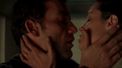 Angelina Jolie as Sarah Jordan - Beyond Borders (2003)