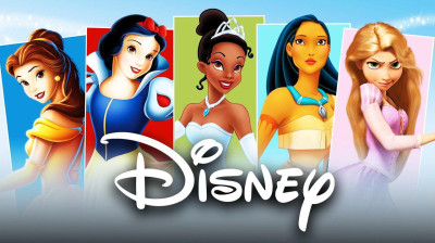 The BIGGEST Disney Toy Store in NYC. Encuentra estos productos en la web de Disney Store en la descripción del video.