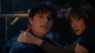 Stranger Things T5E1 - Missão de Resgate