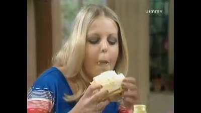 Un Uomo In Casa - 3x02 - Appuntamento in salotto - 1974