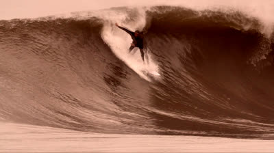 Post Modern Surfer TV – Documentário   Uma visão das tendências contemporâneas do surf influenciadas pela cultura pós-moderna.