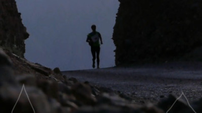 Ultra High – Expediciones extremas con un equipo de alpinistas – Documental