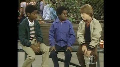 Il Mio Amico Arnold 05x20 Il Grillo