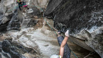 Zembrocal – Back to Reunion Island regreso a la escalada en la isla con James Pearson y Caroline Ciavaldini – Documental