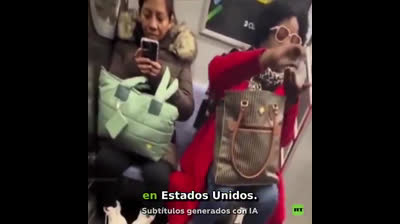 El mayor ejemplo de racismo de los negros y los marrones contra si mismos!