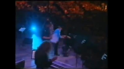 Sinead O'Connor se fait huée