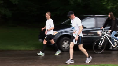 Marathon Men: Correndo 32 maratone in 32 giorni con Gerry Duffy e Ken Whitelaw – Documentario