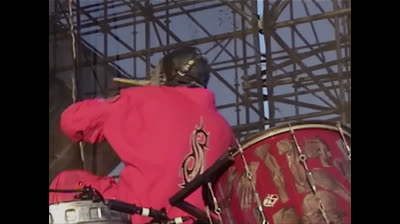 2001-06-16 Slipknot на Ozzfest 2001 в Float-Rite Park Amphitheat