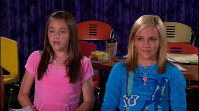 Zoey 101 VF S01E04 Touche pas à mon frère (Defending Dustin) 1080P HD