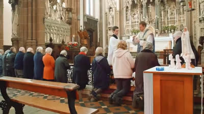 LA DEVOCIÓN QUE TODO CATÓLICO PRACTICANTE DEBE SEGUIR (subtitulo en español)