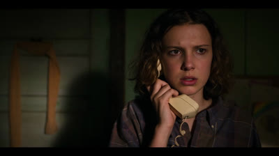 Stranger Things - Temporada 3 / Episódio 2 - Dublado