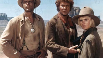 Un Génie, Deux Associés, Une Cloche