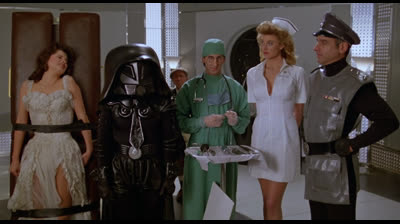 S.O.S. - Tem um Louco Solto no Espaço (1987) Dublado