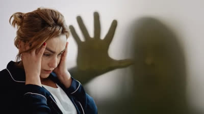 Cómo las almas del Purgatorio usan tus enfermedades para comunicarse