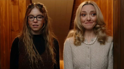 Ver "La asistenta" Película Online 4K! y Latino