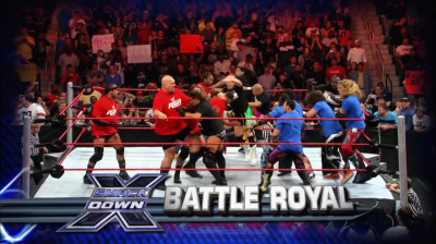 16-Man SmackDown Battle Royal - Winner advances to Fatal 4-Way (Full Match)