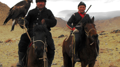 The Maestro of Mongolia: Una travesía solidaria de Jerry Aylmer a través de Asia Central – Documental